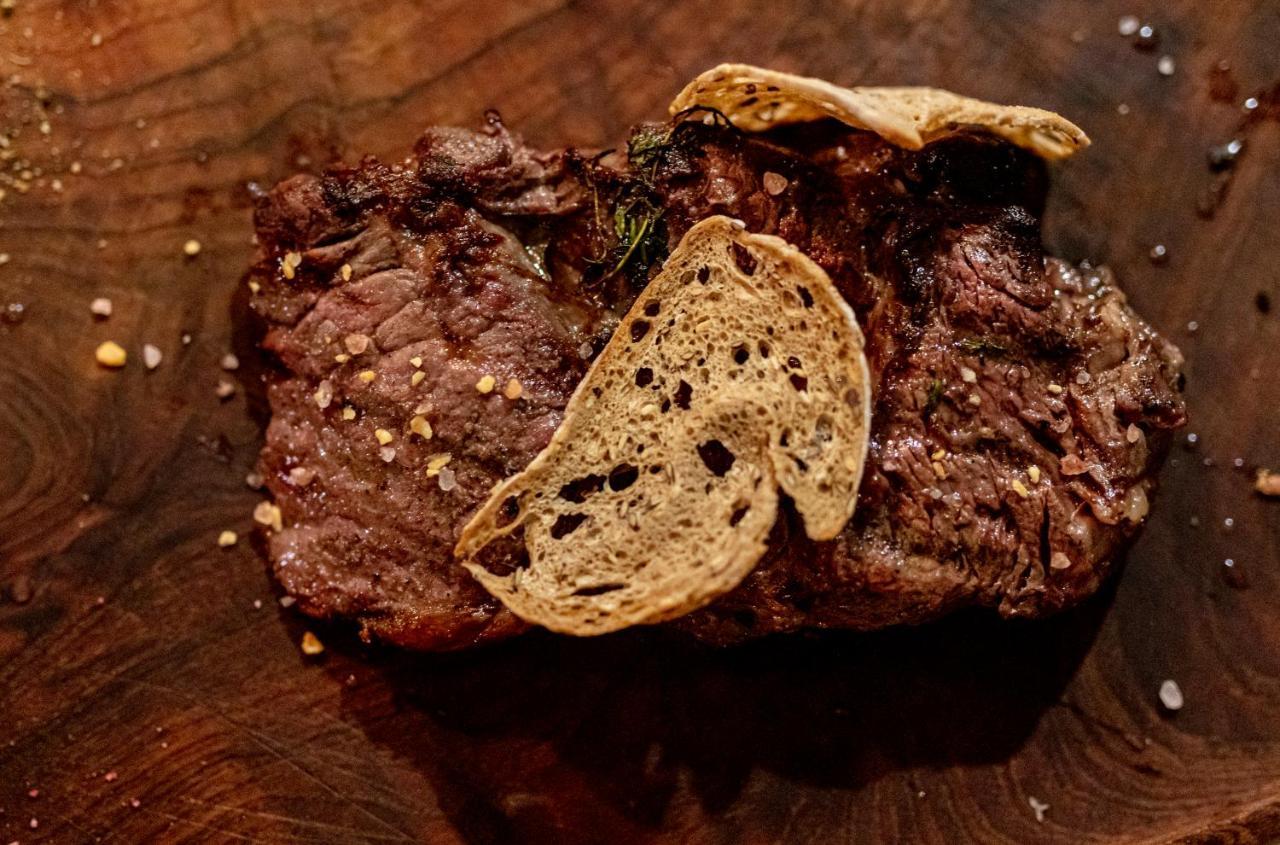 בלצ'יק Lighthouse Golf & Spa Hotel מראה חיצוני תמונה A steak