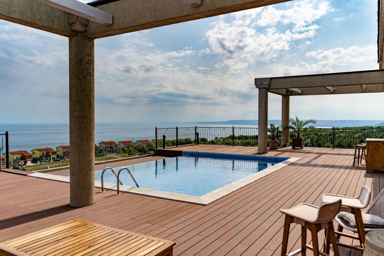 בלצ'יק Lighthouse Golf & Spa Hotel מראה חיצוני תמונה Rooftop pool